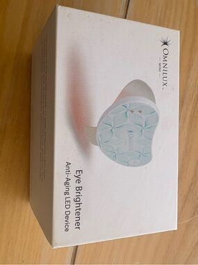 Omnilux Mini Eye Brightener - White with Teal Pattern